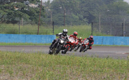AHM Seleksi Peserta Untuk Jajal Supersport Jalan Raya, RC213V-S