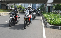 Wahana Honda dan Forwot Gelar Satmori, Sambil Berbagi dengan Yayasan Yatim Piatu