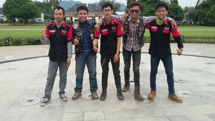 Komunitas Motor Lamor'C dan HCST Mengadakan Tourjib Majelengka