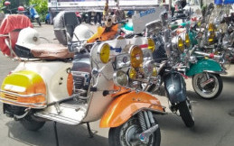 Ratusan Skuteris Padati Jakarta March of The Mods 2019