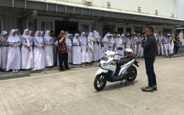 Suzuki Tanamkan Keselamatan Berkendara pada Pelajar
