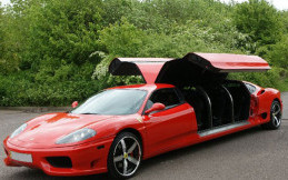 Modifikasi Ferrari 360 Modena Bergaya Limusin, Bisa Tampung 8 Orang