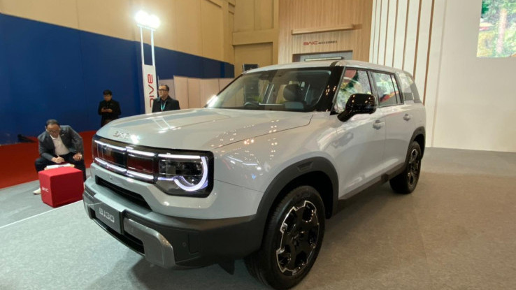 BAIC BJ30 Hybrid Catatkan Pemesanan 200 Unit di Indonesia