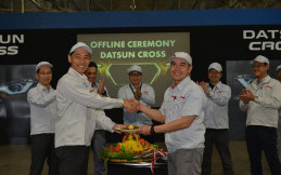 Datsun Mulai Produksi Cross di Purwakarta