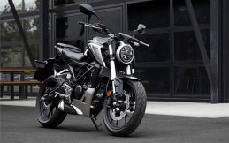 Naked Bike Honda CB125R Tetap Menggoda Kaum Muda