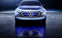Mercedes-Benz Siapkan Dua Pabrik untuk Produksi Mobil Listrik 