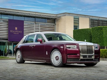 Rolls-Royce Rilis Phantom Hummingbird, Pakai Ornamen Cangkang Abalone Pertama di Dunia