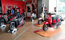 Diskon Motor Akhir Tahun, Potongan Sampai Rp7 Jutaan