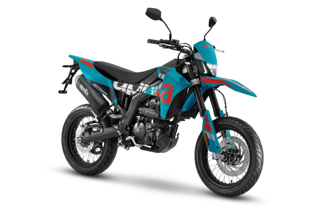 Aprilia SX 125 Tambah Gagah dengan Warna Tarantula Blue