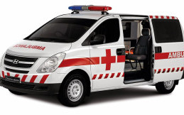 Hyundai Donasikan Dua Unit Starex Mover Ambulance untuk Bencana Sulawesi Tengah