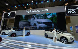 Bawa Program Menarik, Wuling Juga Luncurkan BinguoEV Premium Range 7th Anniversary