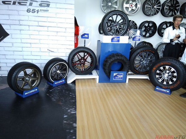 Hadir di GIIAS 2022, HSR Wheel Bagi-Bagi Puluhan Pelek dan Ban