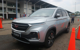Wuling Almaz Mulai Jajaki Pasar Otomotif Jawa Timur, Harga Rp 325,8 Juta