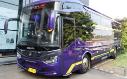 Sleeper Bus Terbaru PO Adhi Putra Gunakan Sasis Mesin Depan