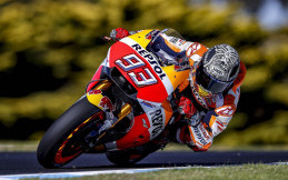 Fans Rossi Meminta Maaf Kepada Marquez