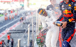 Menang di GP Jepang, Hamilton Kian Dekat dengan Gelar Juara