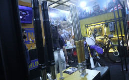 Ternyata Penjualan Suspensi Ohlins Paling Laris untuk Motor Ini