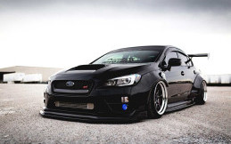 Subaru STI Bergaya Stance