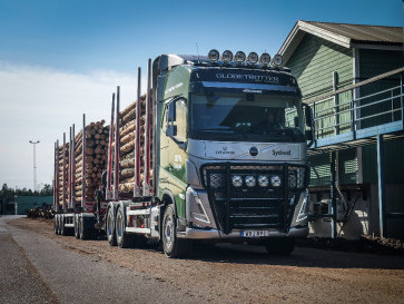 Bedah Teknologi I-Shift Crawler Gears, Rahasia Torsi Raksasa di Balik Transmisi Truk Volvo