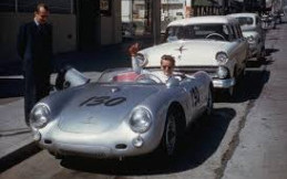 Mobil Porsche Mistis Milik Aktor Ternama Hollywood