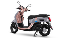 Yamaha Tawarkan Dua Warna Baru Fazzio Hybrid, Curi Perhatian Pengunjung Jakarta Fair 2025