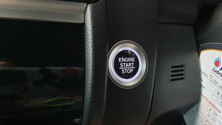 Cara Nyalakan Ignition Switch yang Benar Pada Mobil Modern, Simak Penjelasannya