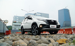 Daftar Harga Mobil Low SUV Terbaru, Mulai Rp200 Jutaan