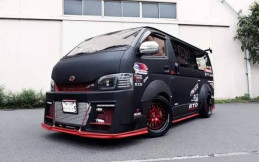Toyota HiAce Terkencang, Ganti Mesin Godzilla