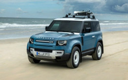 Land Rover Defender 90 Marine Blue Edition Hanya 25 Unit