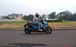 Test Ride - BMW C400X , Skutik Bongsor dengan Segudang Fitur Modern