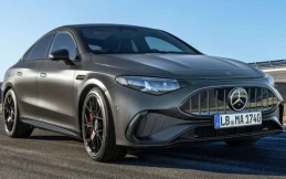 Mercedes-AMG CLA 45 EV Resmi Debut, Pakai Tiga Motor Listrik