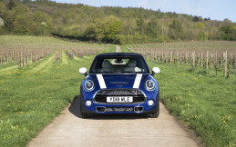 MINI Luncurkan Rover Cabriolet Edisi Khusus