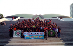 Club Motor KCDJ Kumpul Bareng di Area Gedung MPR-DPR RI