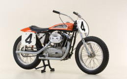 Harley-Davidson XR750 Rayakan Setengah Abad