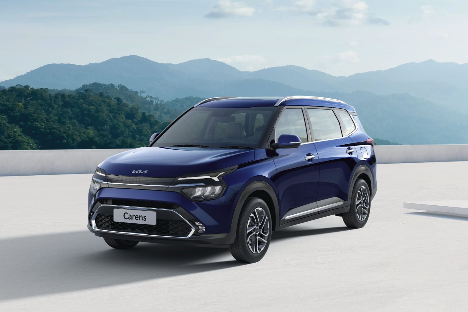 Kia Carens Transmisi Manual Segera Meluncur, Incar 5 Persen Pasar Low MPV Indonesia