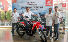 Honda Perkenalkan Motor Adventure CRF250Rally ke Masyarakat Jawa Timur