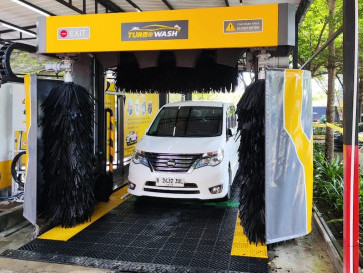 Jangan Malas Bersihkan Mobil Usai Dipakai Liburan, Ini Akibatnya