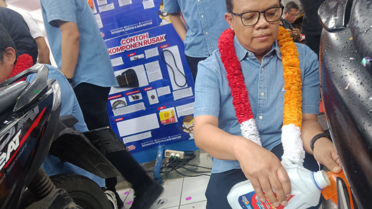 Servis dan Ganti Oli Motor di Bengkel Ini Gratis, Simak Caranya