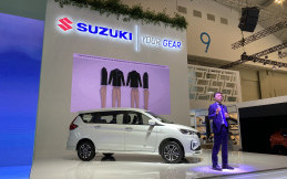 Suzuki Perkenalkan Seragam Baru Untuk Tenaga Penjualnya.