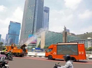 Apa Peran Truk Water Mist Dalam Mengurangi Polusi dan Debu di Jalan Raya?