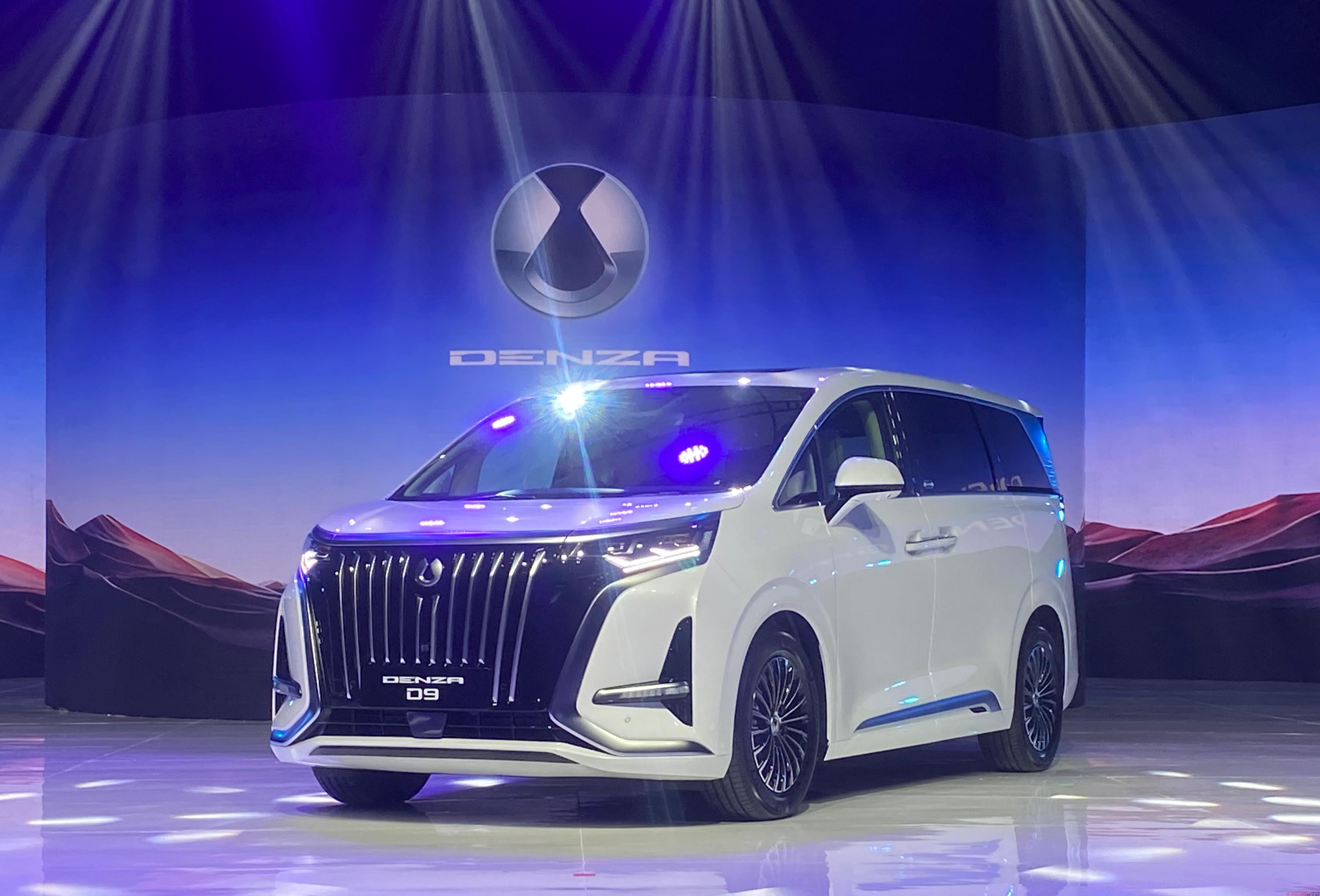 Daftar 5 Mobil Paling Heboh di Indonesia Sepanjang 2025