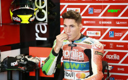 Jadi Penyebab Jatuhnya Iannone, Pebalap Aprilia Ingin Peraturan Flag-to-flag Diubah