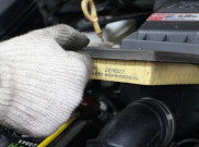 Jaga kebersihan Filter Udara Agar Performa Mesin Mobil Prima