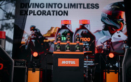 Motul Luncurkan Oli 7100 dan 5100 4T, untuk Motor Performa Tinggi 