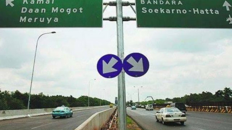 Pastikan Kelancaran Lalin, Jasa Marga Tunda Perbaikan JPO Tol Sedyatmo