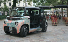 Desain Unik Berpadu Ikonik Paris Citroen Ami, si Mobil Listrik Mungil