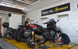 Restomax Siap Bikin Kinclong Sepeda Motor, Mulai Rp 17 Ribu Sampai Rp 1,2 Juta