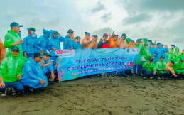 Daihatsu Jaga Pelestarian Penyu di Konservasi Kali Ratu Jogosimo
