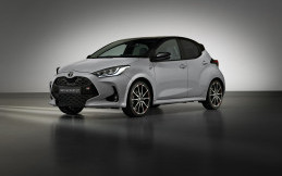Beli Toyota Yaris GR Sport GT7, Bonus PlayStation 5!