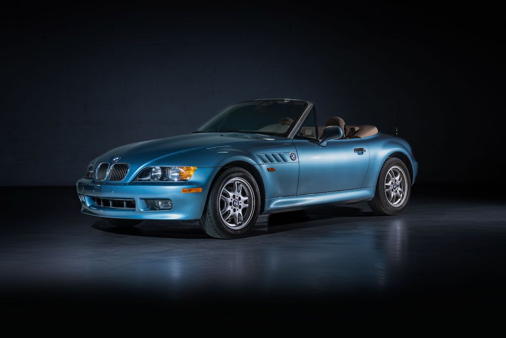 BMW Z3 Roadster 1.9L James Bond Edition Bakal Dilelang